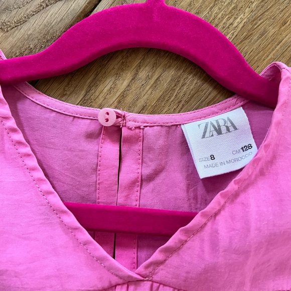 Zara. Size 8 (girls). Vibrant Barbie pink coloured dress. - Picture 5 of 7